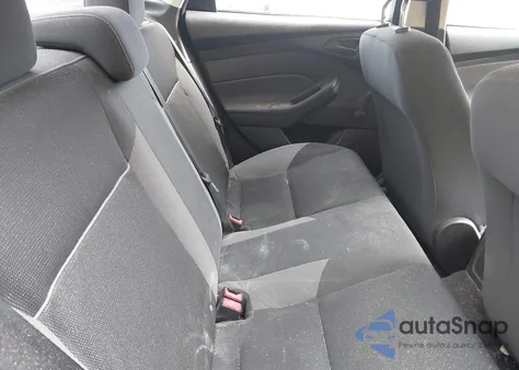 2013 Ford Focus S z USA, uszkodzony, nr VIN 1FADP3E25DL358519